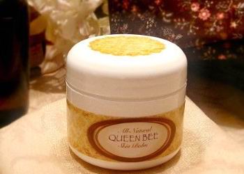 Organic QUEEN BEE Revitalizing Skin Balm